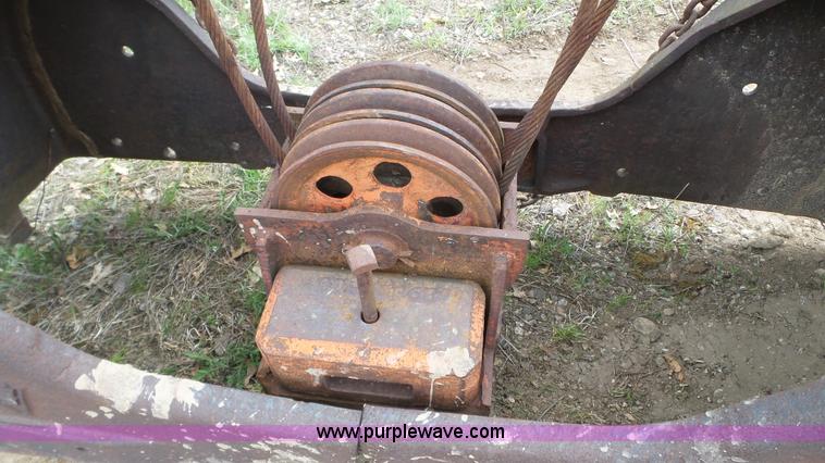 image for item K4680 PMCO clamshell bucket