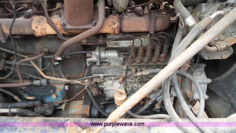 image for item K4681 1988 Mack RW613 semi truck