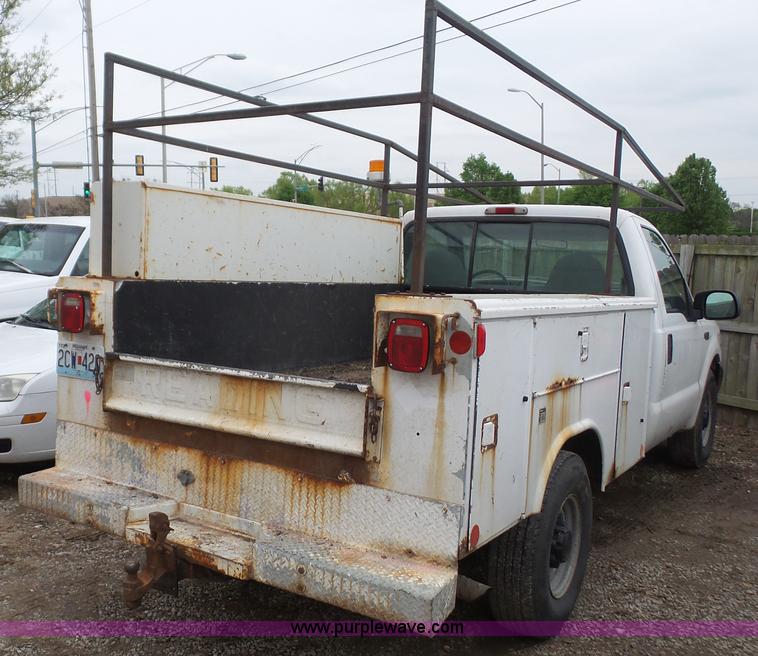 image for item K5202 1999 Ford F250 Super Duty utility truck