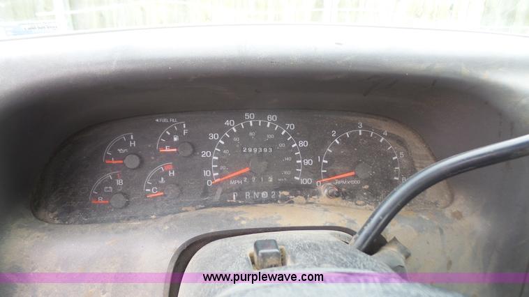 image for item K5202 1999 Ford F250 Super Duty utility truck