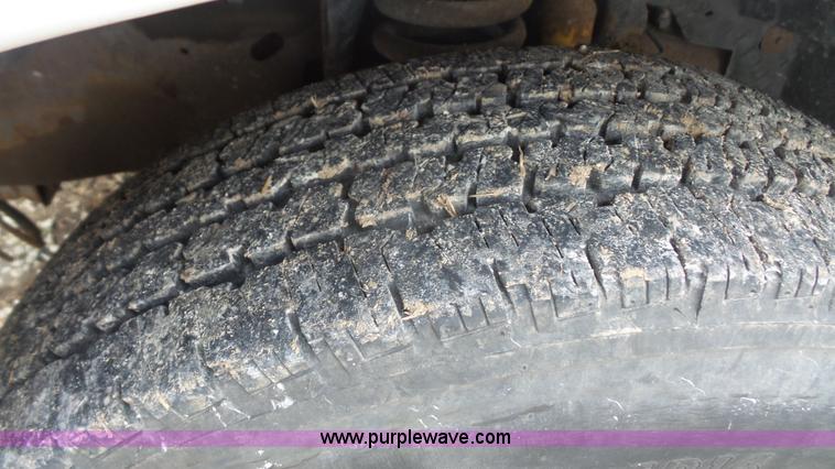 image for item K5202 1999 Ford F250 Super Duty utility truck