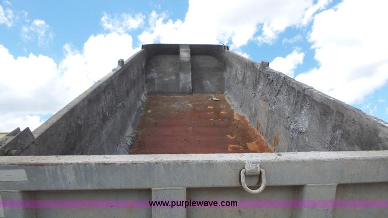 image for item K5220 1998 Hilbilt end dump trailer