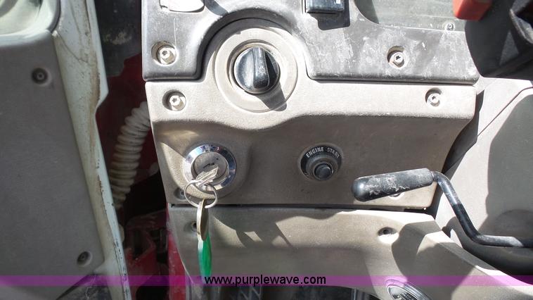 image for item K5221 2000 Sterling A9500 semi truck