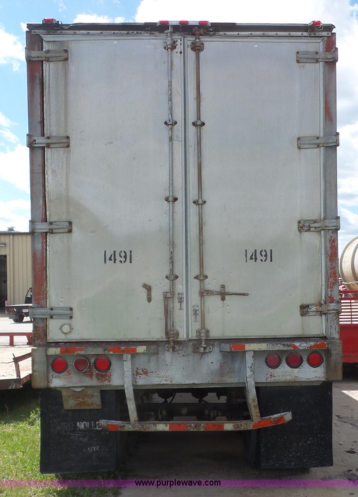 image for item K5223 1962 Trailmobile dry van trailer