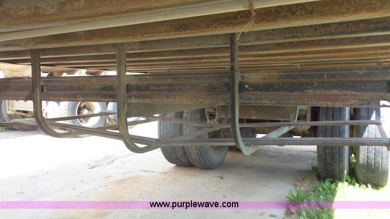 image for item K5223 1962 Trailmobile dry van trailer