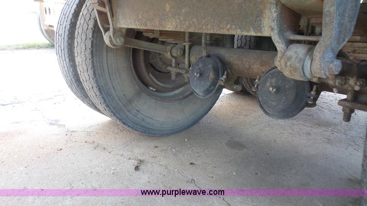 image for item K5223 1962 Trailmobile dry van trailer