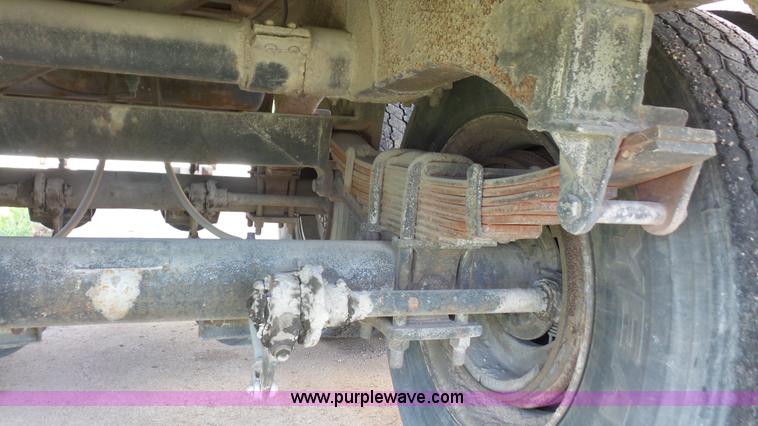 image for item K5223 1962 Trailmobile dry van trailer