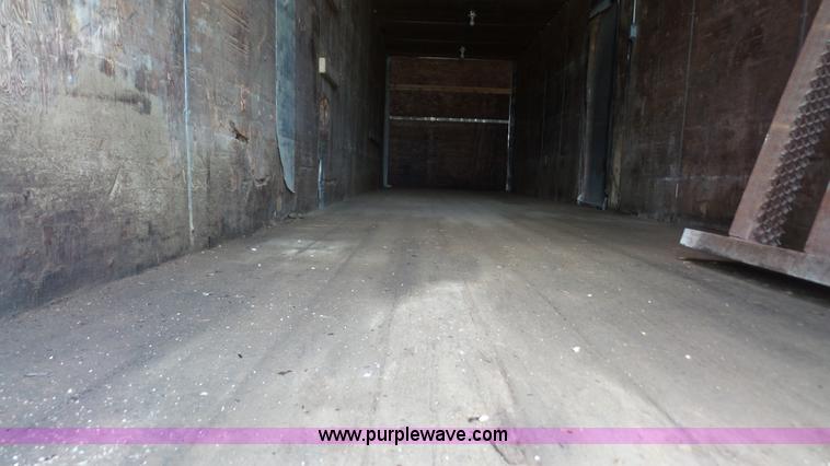 image for item K5223 1962 Trailmobile dry van trailer