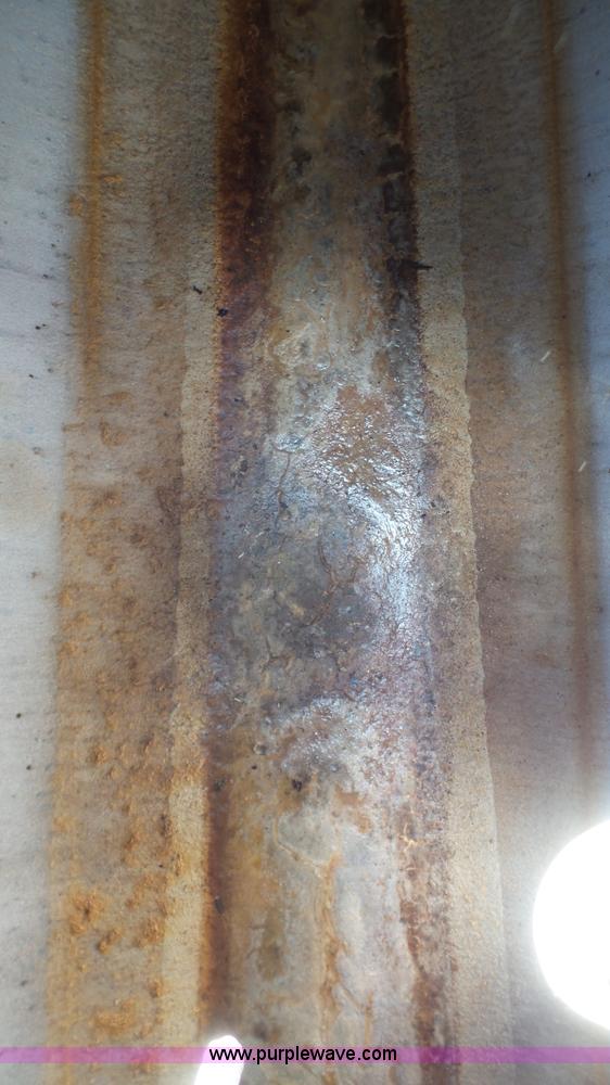 image for item K5225 1981 Fruehauf TE0-F2-R tank trailer