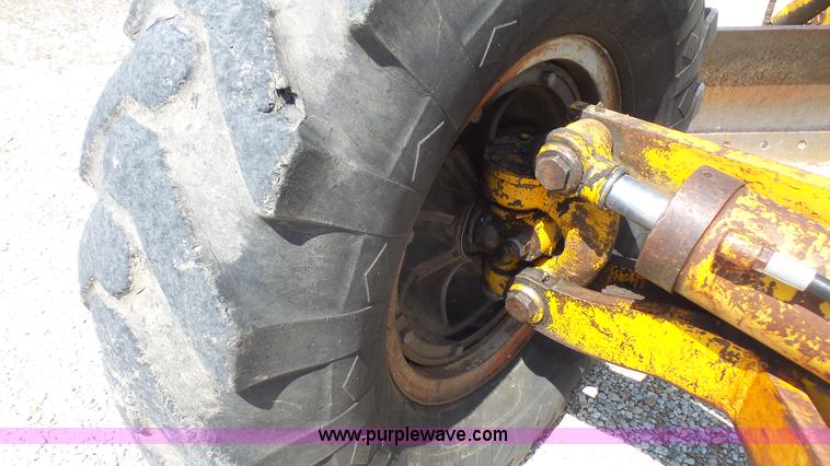 image for item K5227 1975 Galion T500A motor grader