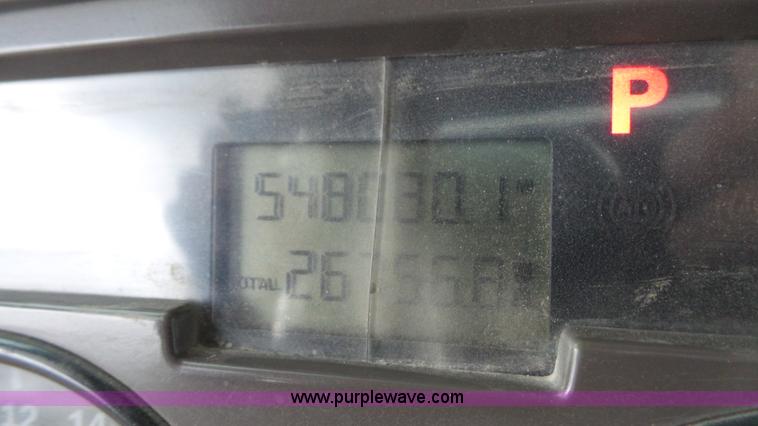 image for item K5231 2003 Mack CV713 roll off truck