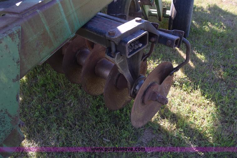 image for item K6575 John Deere disk