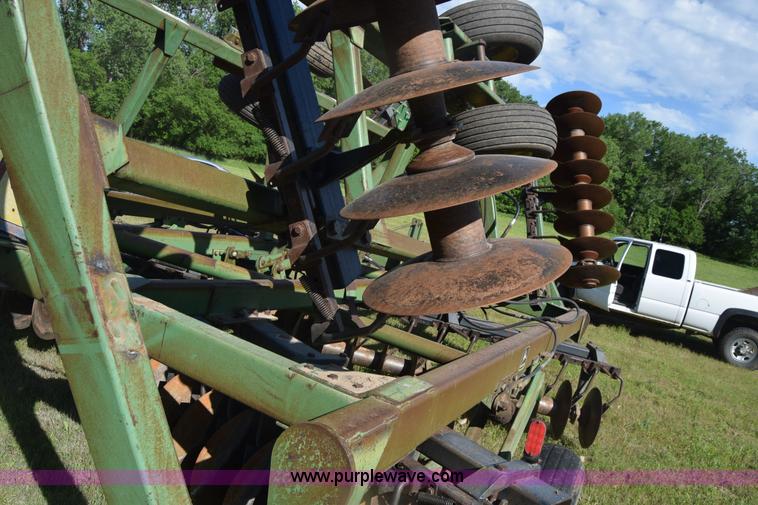 image for item K6575 John Deere disk