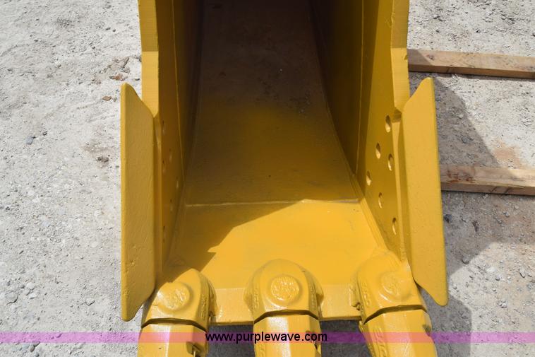 image for item K6601 Esco excavator bucket