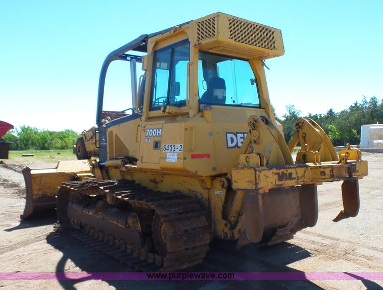 image for item K7219 John Deere 700HXLT dozer