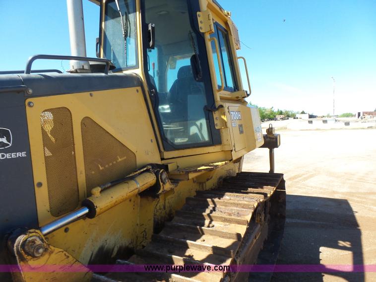 image for item K7219 John Deere 700HXLT dozer