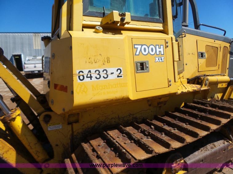 image for item K7219 John Deere 700HXLT dozer