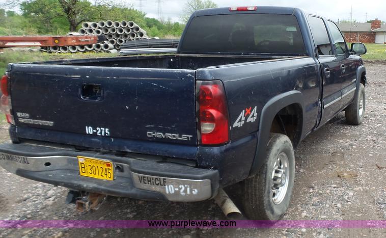 image for item K7226 2007 Chevrolet Silverado 2500HD Crew Cab pickup truck