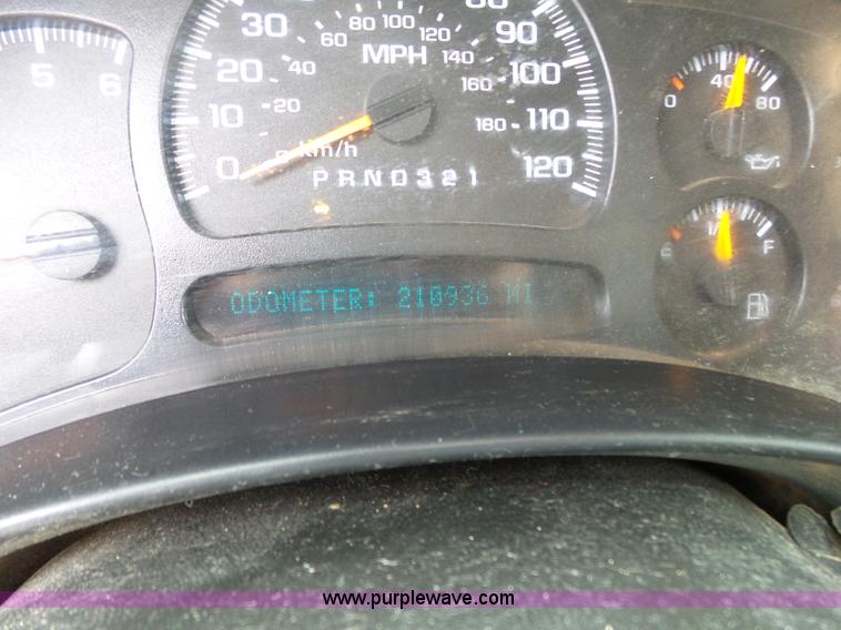 image for item K7226 2007 Chevrolet Silverado 2500HD Crew Cab pickup truck