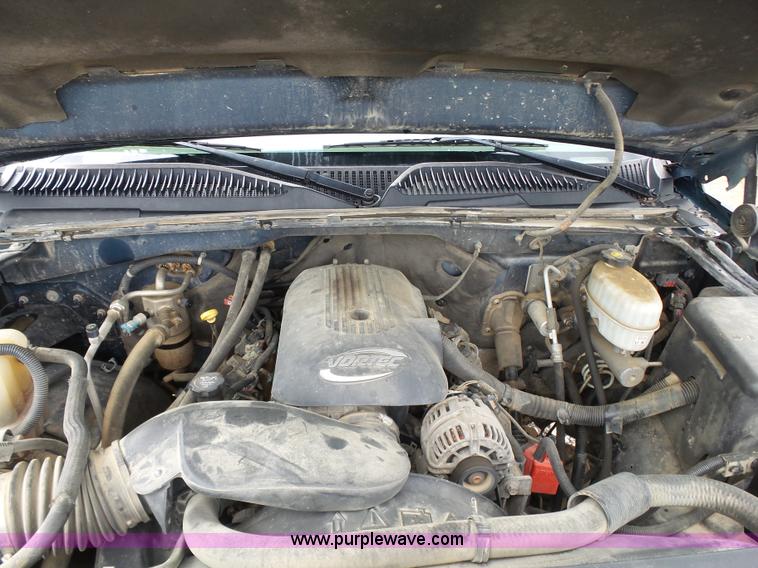 image for item K7226 2007 Chevrolet Silverado 2500HD Crew Cab pickup truck