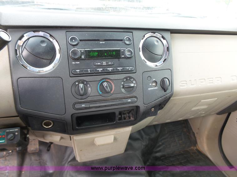 image for item K7231 2008 Ford F250 Super Duty SuperCab pickup truck