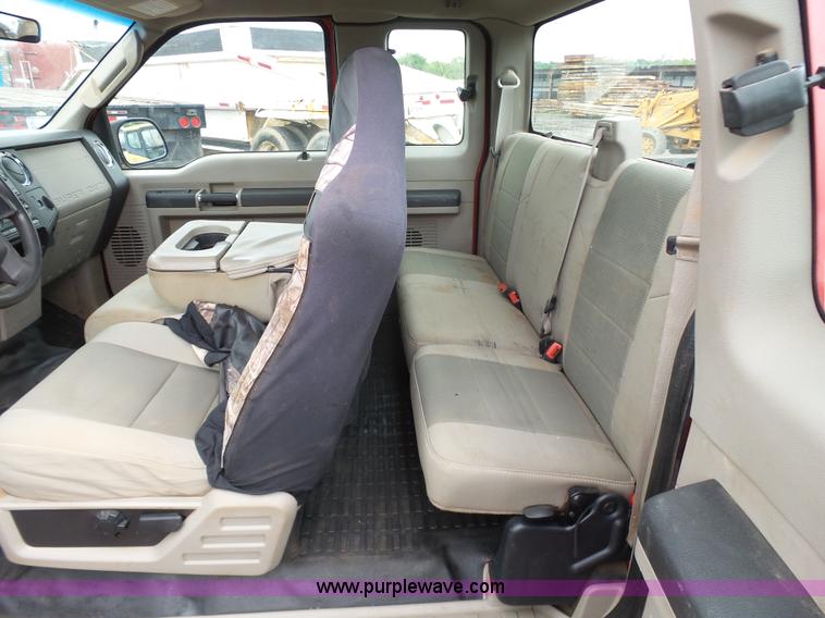 image for item K7231 2008 Ford F250 Super Duty SuperCab pickup truck