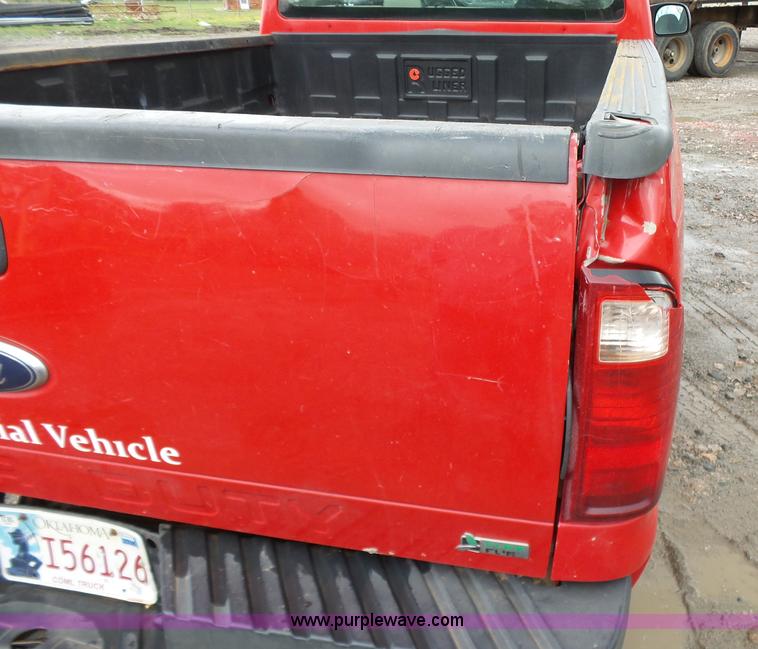 image for item K7231 2008 Ford F250 Super Duty SuperCab pickup truck