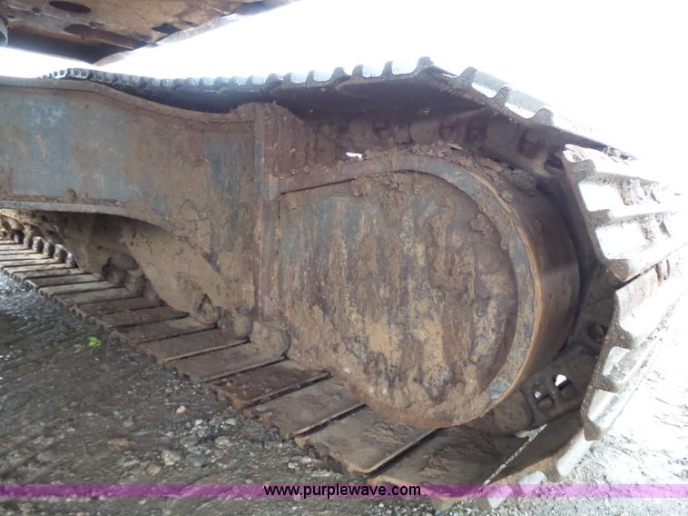 image for item K7233 2007 Komatsu PC400LC-7 excavator