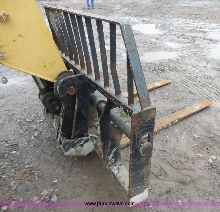 image for item K7237 2006 Caterpillar TH580B telehandler