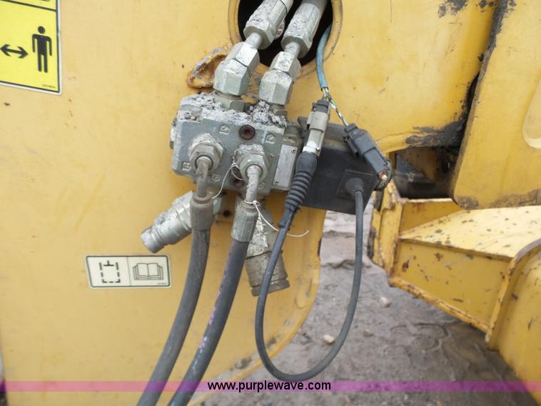 image for item K7237 2006 Caterpillar TH580B telehandler