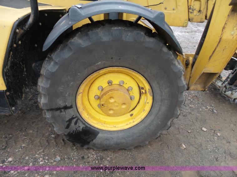 image for item K7237 2006 Caterpillar TH580B telehandler