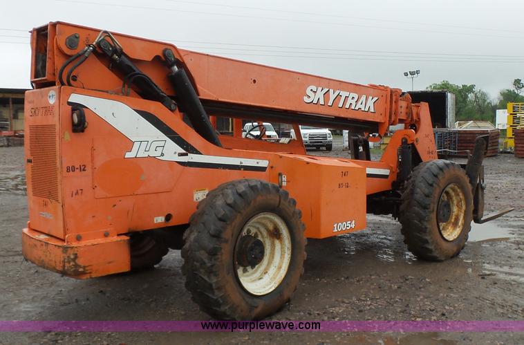 image for item K7240 2005 SkyTrak 10054 telehandler