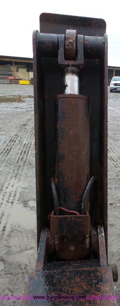 image for item K7240 2005 SkyTrak 10054 telehandler