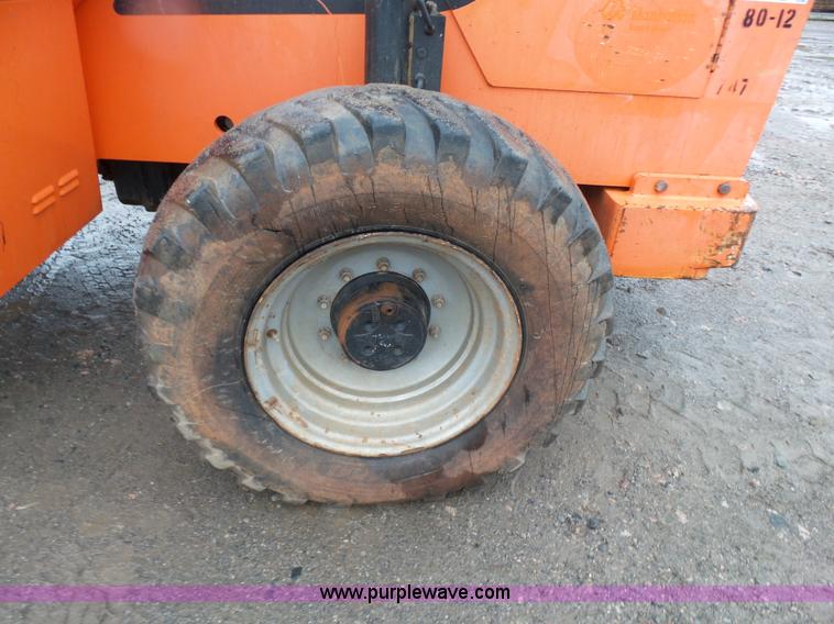 image for item K7240 2005 SkyTrak 10054 telehandler