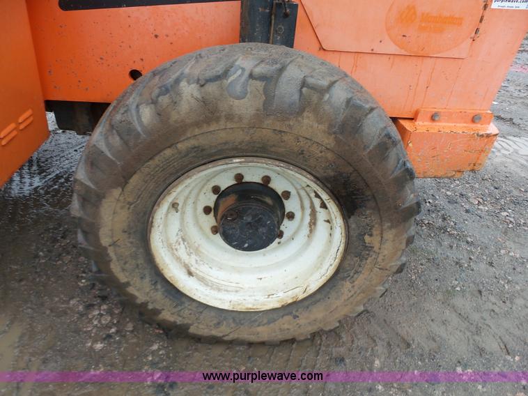 image for item K7241 2005 SkyTrak 10042 telehandler