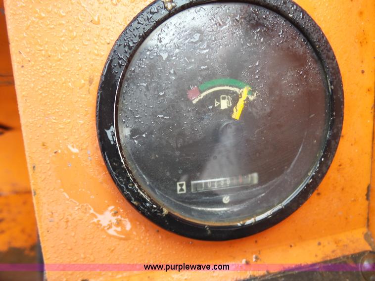 image for item K7242 2006 SkyTrak 10042 telehandler