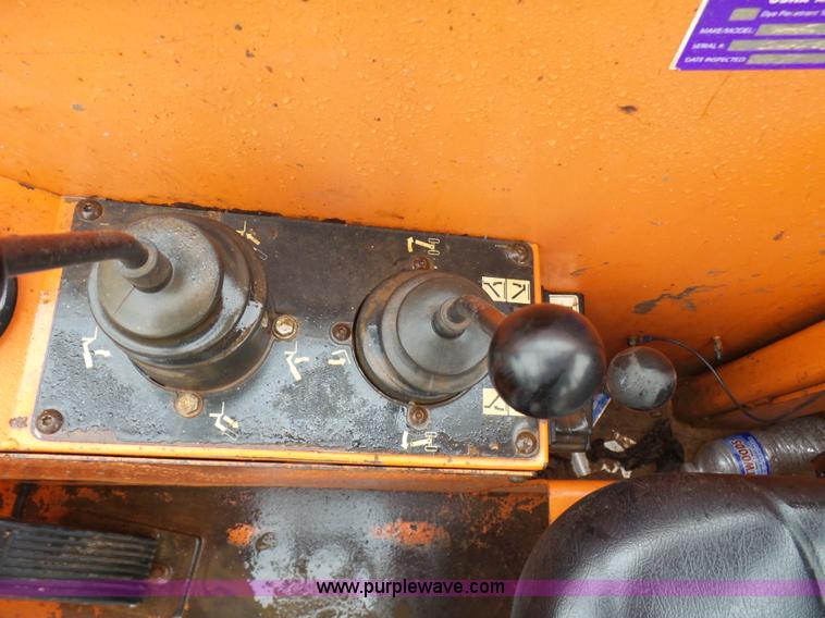 image for item K7242 2006 SkyTrak 10042 telehandler