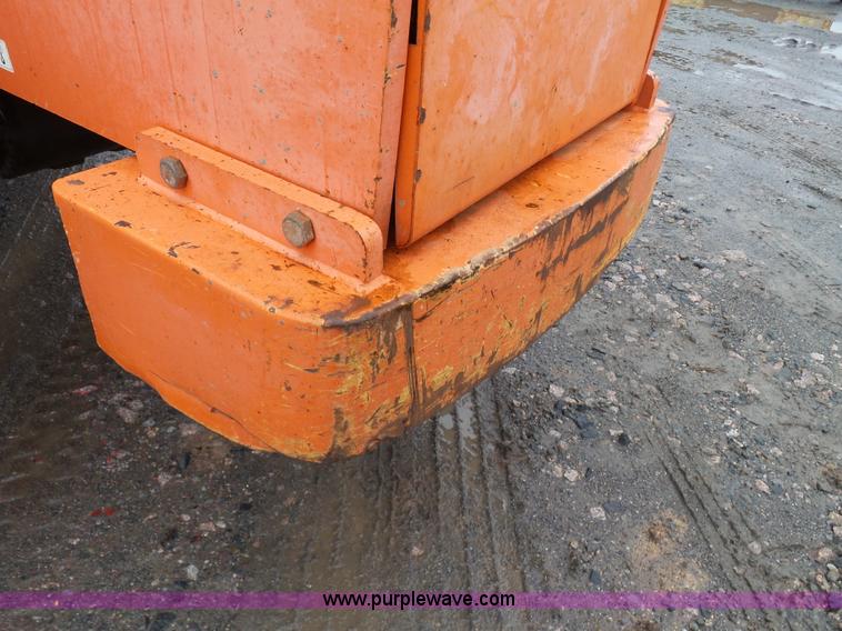 image for item K7242 2006 SkyTrak 10042 telehandler