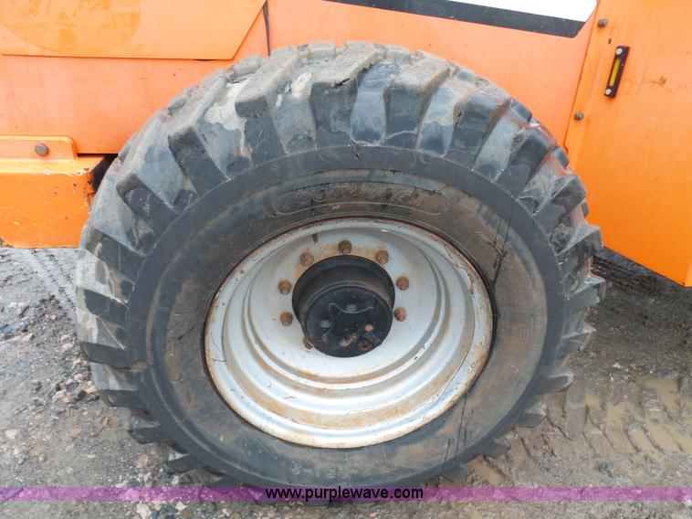 image for item K7242 2006 SkyTrak 10042 telehandler