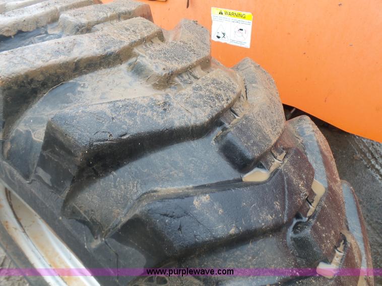 image for item K7242 2006 SkyTrak 10042 telehandler