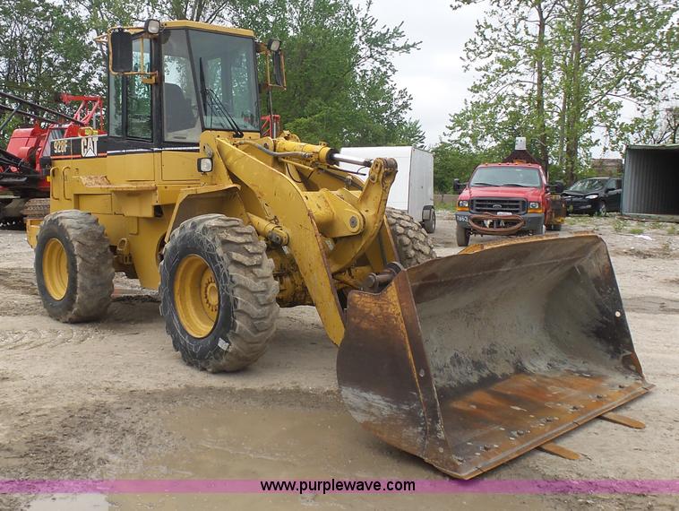 image for item K7930 1994 Caterpillar 928F wheel loader