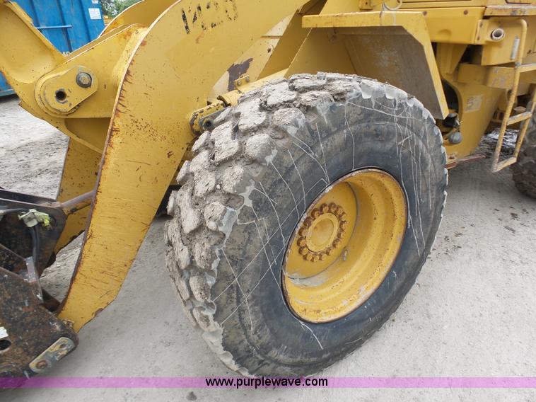 image for item K7930 1994 Caterpillar 928F wheel loader
