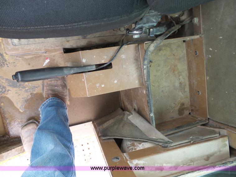 image for item K7930 1994 Caterpillar 928F wheel loader