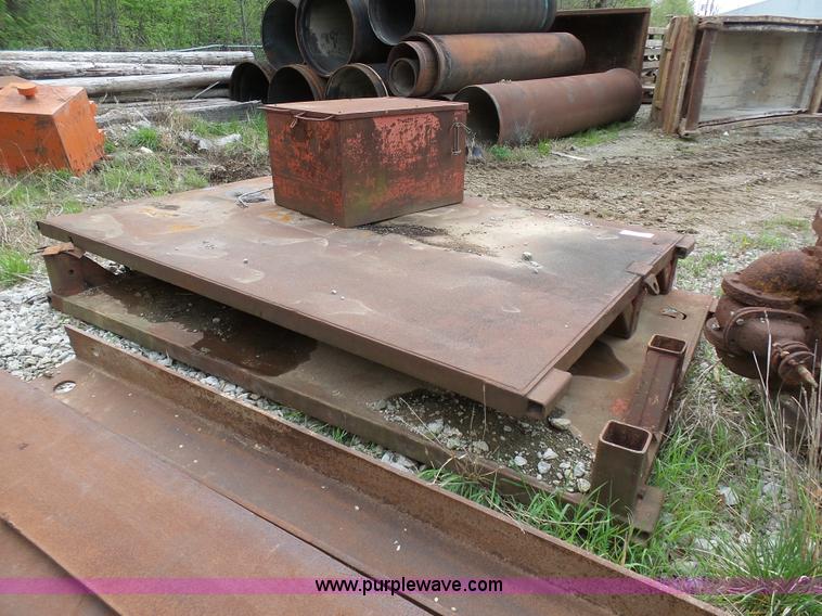 image for item K7968 Trench box