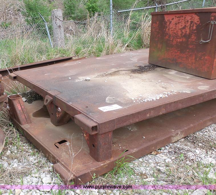 image for item K7968 Trench box