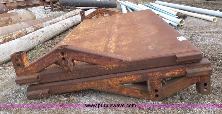 image for item K7970 Trench box