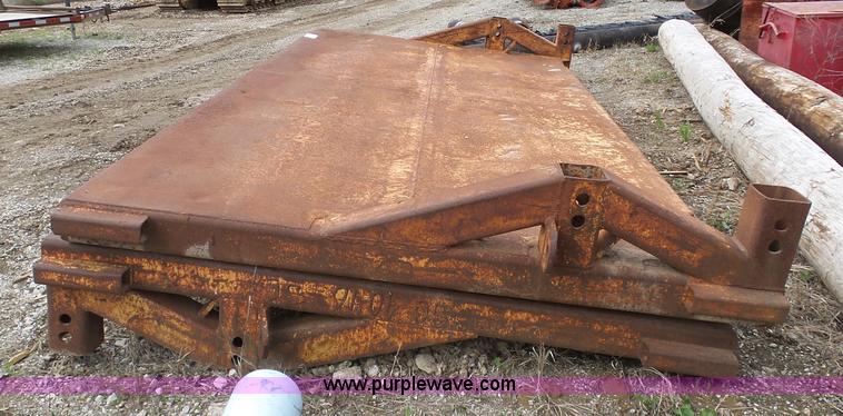 image for item K7970 Trench box