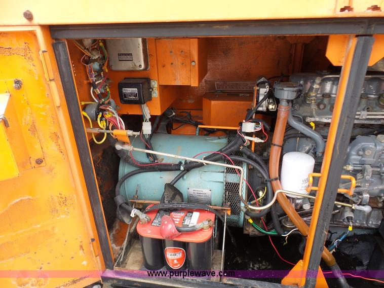 image for item K7971 Multi Quip Whisperwatt 25 generator