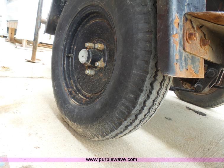 image for item K7971 Multi Quip Whisperwatt 25 generator