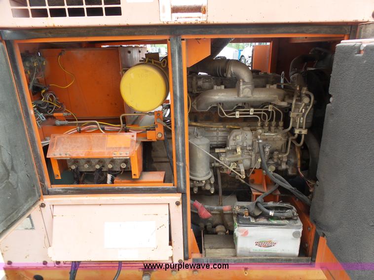 image for item K7976 Multi Quip Whisperwatt 40 generator